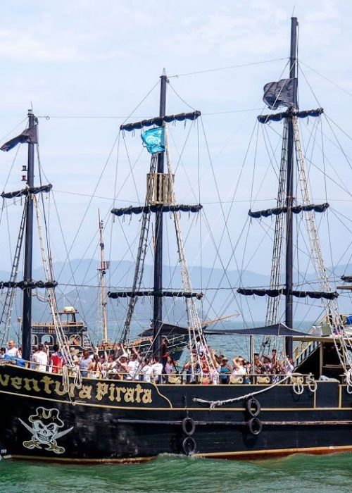 passeio barco pirata canasvieiras (11)